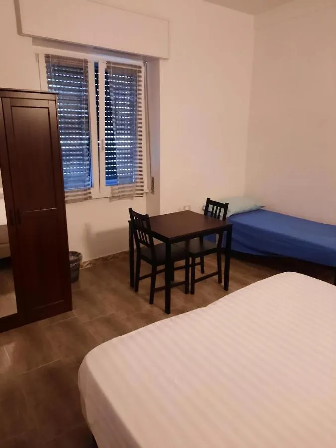 B&B Confine Como