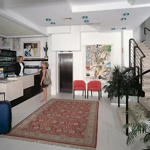 hotel-wally.hotelslidodijesolo.com/